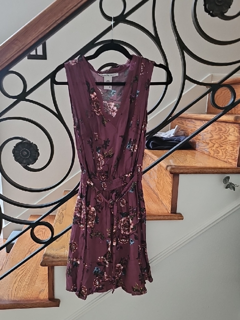 American Rag Plum Floral Sleeveless V-Neck‎ Mini Dress